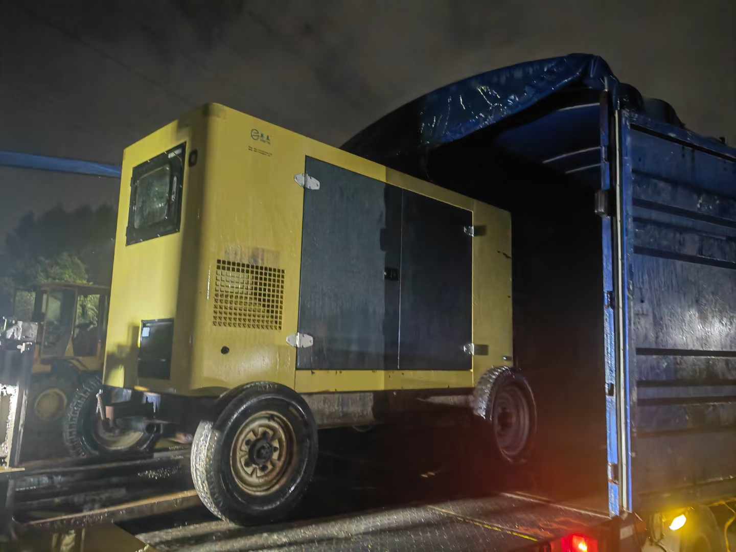 革吉如何根据负载特性选择合适的柴油发电机？