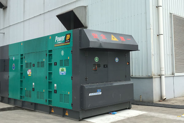 革吉燃油滤清器的更换流程是怎样的？