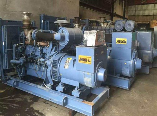 革吉柴油发电机如何测试电流大小？