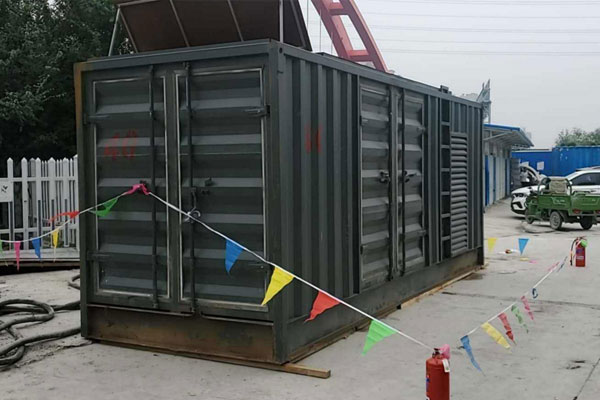 革吉发电机租赁空气滤清器多久更换一次？