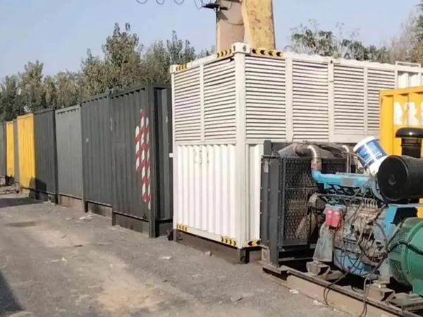 革吉200KW柴油发电机机组每小时油耗是多少？