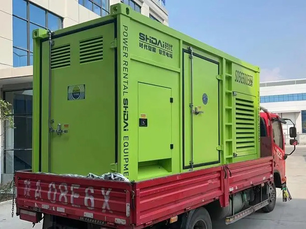 革吉更换水冷式机油散热器的密封件时，如何选择合适的密封胶？